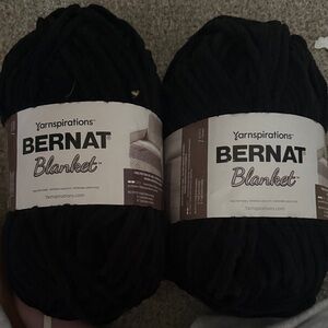 Bernat Blanket Yarn - Black - Bernat